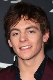 Profile picture of Ross Lynch who plays Harvey Kinkle