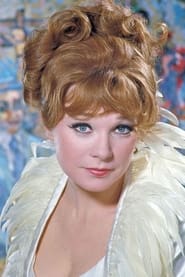 Shirley MacLaine 529x793