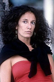 Valeria D'Obici 300x450