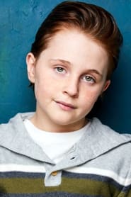 Judah Prehn as Max Hawthorne