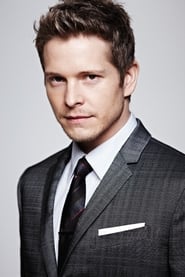 Matt Czuchry is Logan Huntzberger