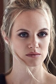 Danielle Savre as Reagan Harper