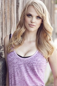 Clare Filipow 666x1000