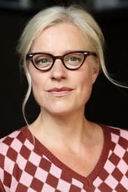 Anja Klawun as Evi Schuck