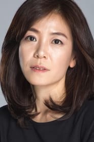 Byun Yoon-Jeong as Baek Da Hye's mother