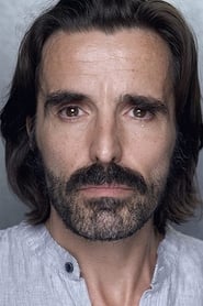 Guy Combes as Daniel Day-Lewis