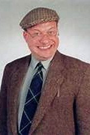 Colin Lamont 300x450