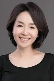Jo Yoo-Jung as Hwang Suk Jin