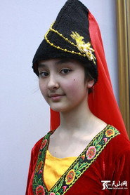 Aygul Abdullah 600x901
