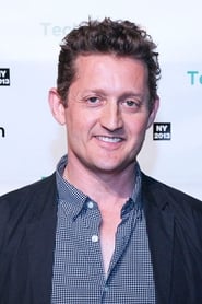 Alex Winter headshot