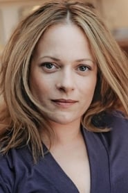 Susanna Knechtl as Bettina