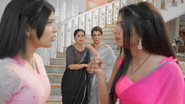 Vidya forces Armaan to choose