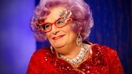 Tom Jones, Alistair McGowan, Dame Edna Everage, Nigel Havers, Marc Paul, Benjamin Zephaniah, Martine McCutcheon