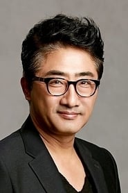 Ryu Tae-ho as Eun-Tak's boss