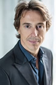 Laurent Gérard as Agent immobilier