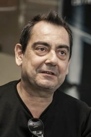 Javier Molina as Gamberro