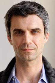 Michael Crane as Martin Baughman