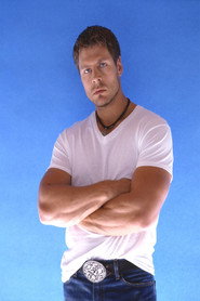Sven Garrett 2000x3000