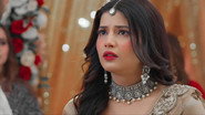 Armaan embraces Meher