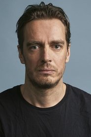 Juhan Ulfsak as Juulius