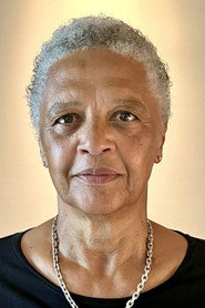 Angela Bruce