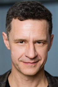 Chris Owens