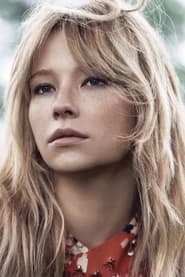 Haley Bennett isHunter Conrad