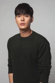 Kang Seok-chul as King PC room gang member