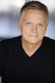 Dennis North as Captain Simon