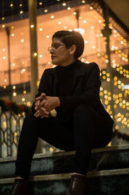 Julie Morales is Guardia 1