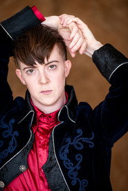 Em Siobhan McCourt