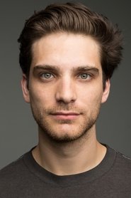 Jeff Ward as Patrick Spradlin