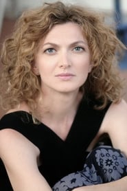 Giorgia Senesi as Olivia