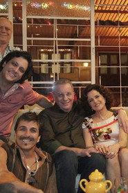 Big Family постер