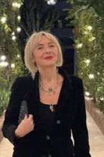 Barbara Giordani as professoressa