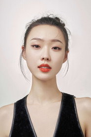 Yue Guan 2000x3000