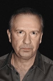 Tomasz Stockinger as Doktor Paweł Lubicz