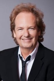 Lee Ritenour headshot