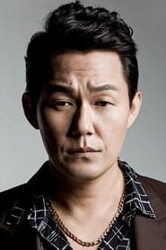 Profile picture of Park Sung-woong who plays Kim Myeong-gil