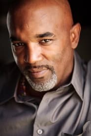 Leonard L. Thomas as Leon Davis