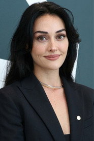 Esra Bilgiç photo 6