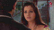 Arnav Upsets Anjali
