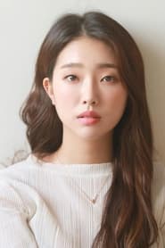 Lee Bom-so-ri as [OB-GYN fellow]