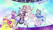 Who's the Center of Idol Precure?!