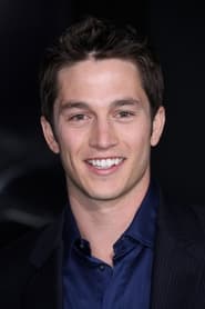 Bobby Campo as Damon Harlow