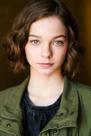 Emma Myers as Paige Slayton (non crédité)