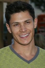 Alex Meraz is Serafin