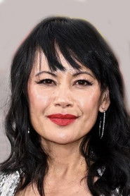 Photo de Martha Millan, qui joue Sonja Janssen dans Un baiser, vous êtes filmés