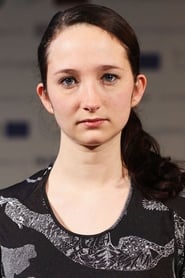 Stine Fischer Christensen is Katarina Oxe