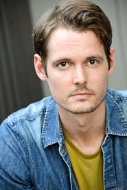 Austin Iredale as Jeff Reynolds